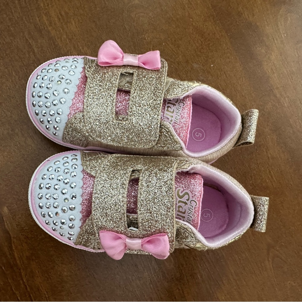 Toddler Girl Sneakers - Sketchers size 5